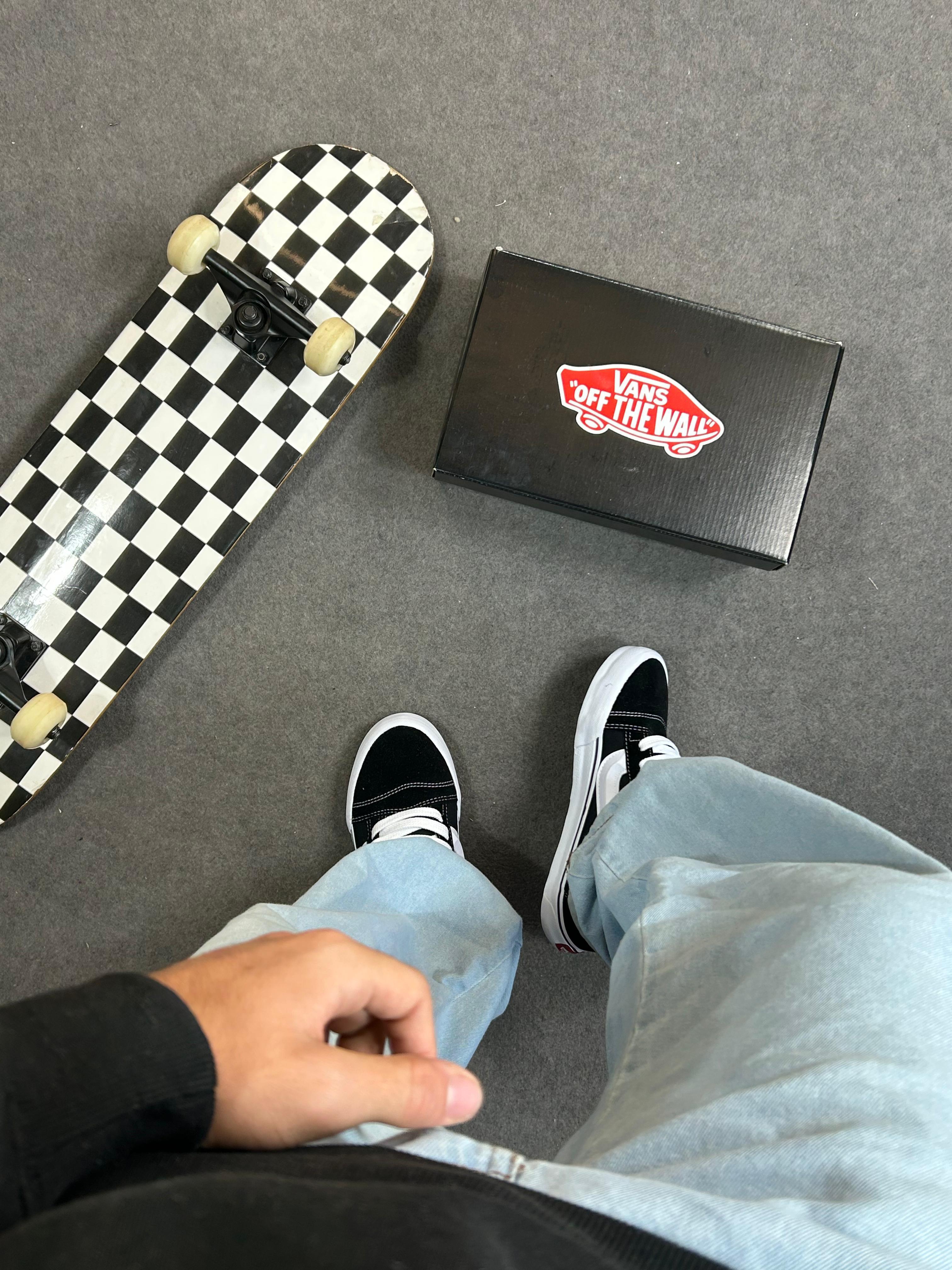 Tênis Vans Old Knu Preto/Branco e Branco Clássico Confortável para Skate, Academia e Uso Diário