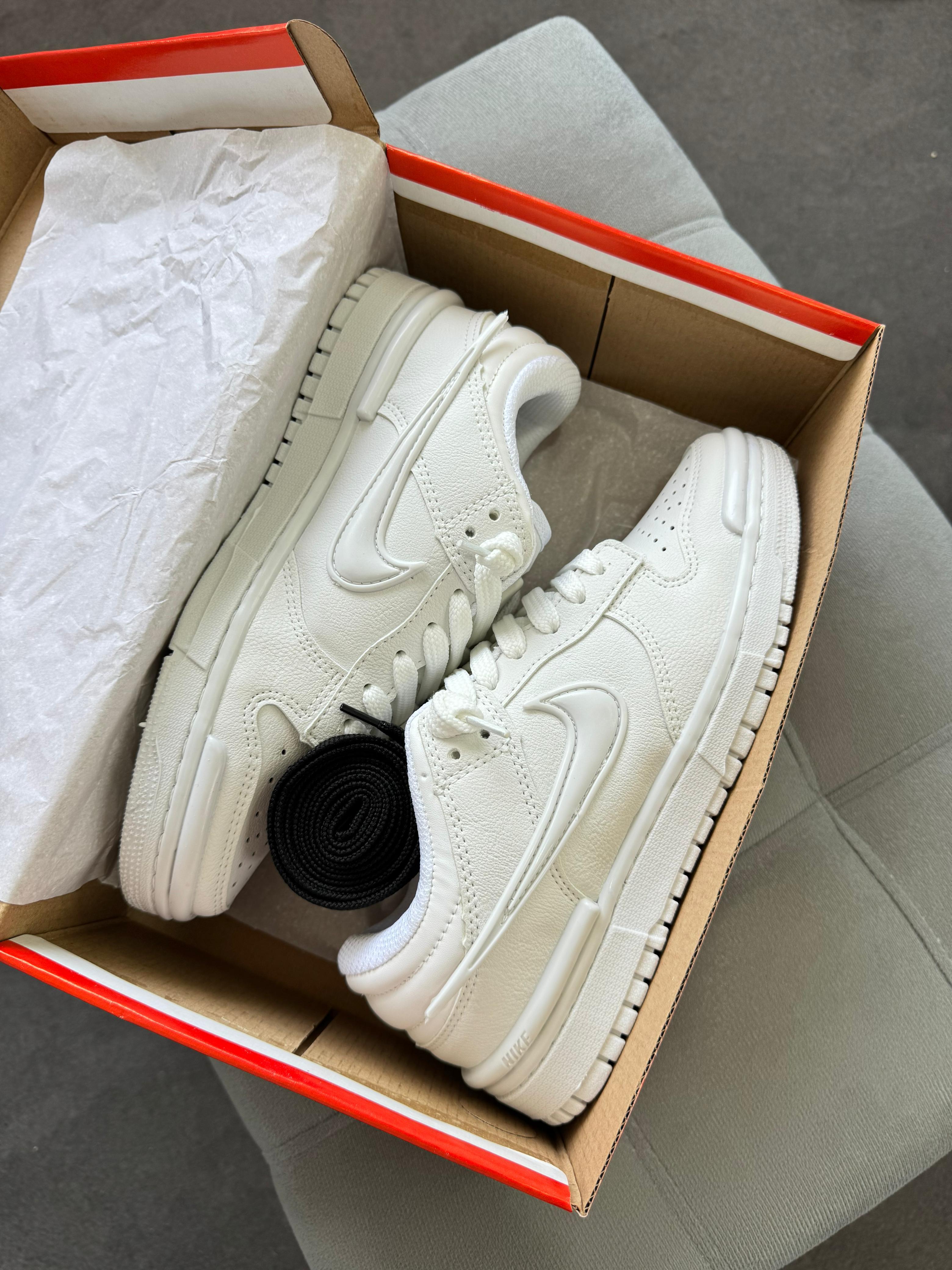 Tênis Nike SB Dunk Twist Preto nobuk e Branco(white) Casual Confortável para Caminhadas e Uso Diário